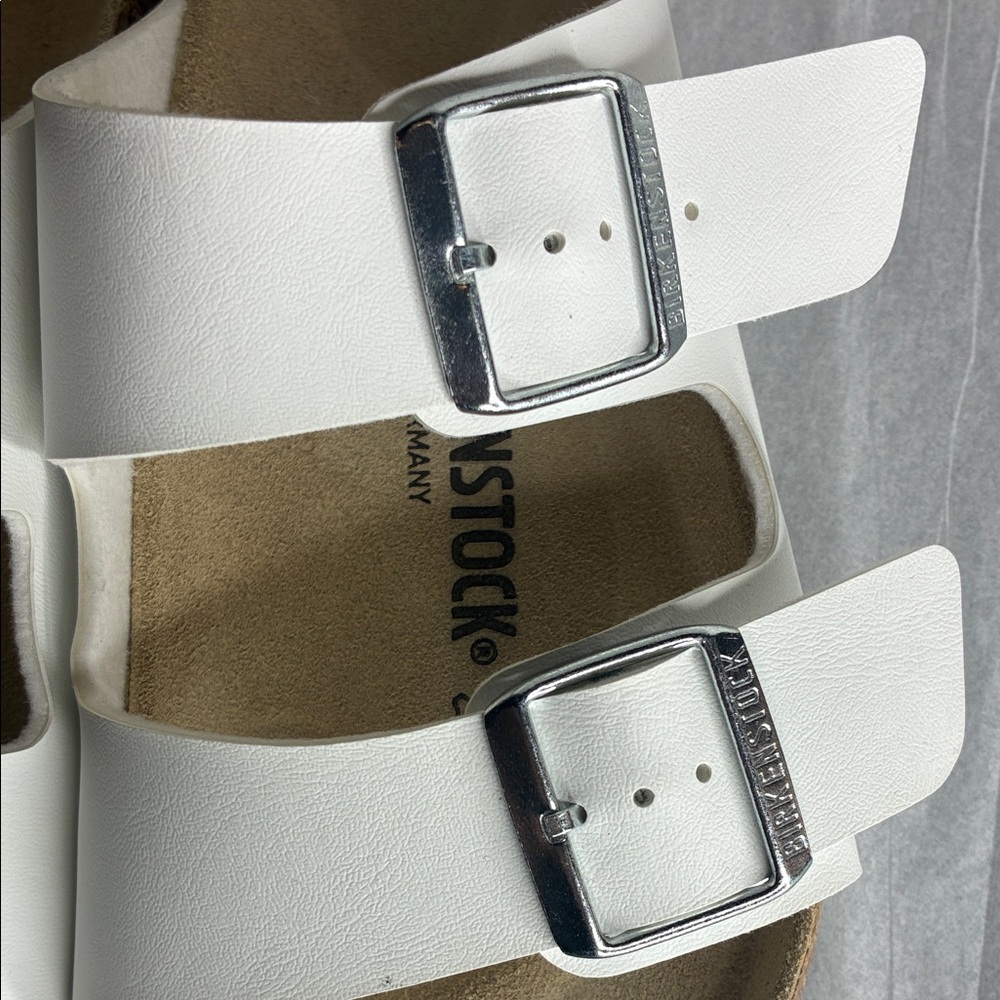 Birkenstock White Sandals with Metallic Buckles - Picture 7 of 7